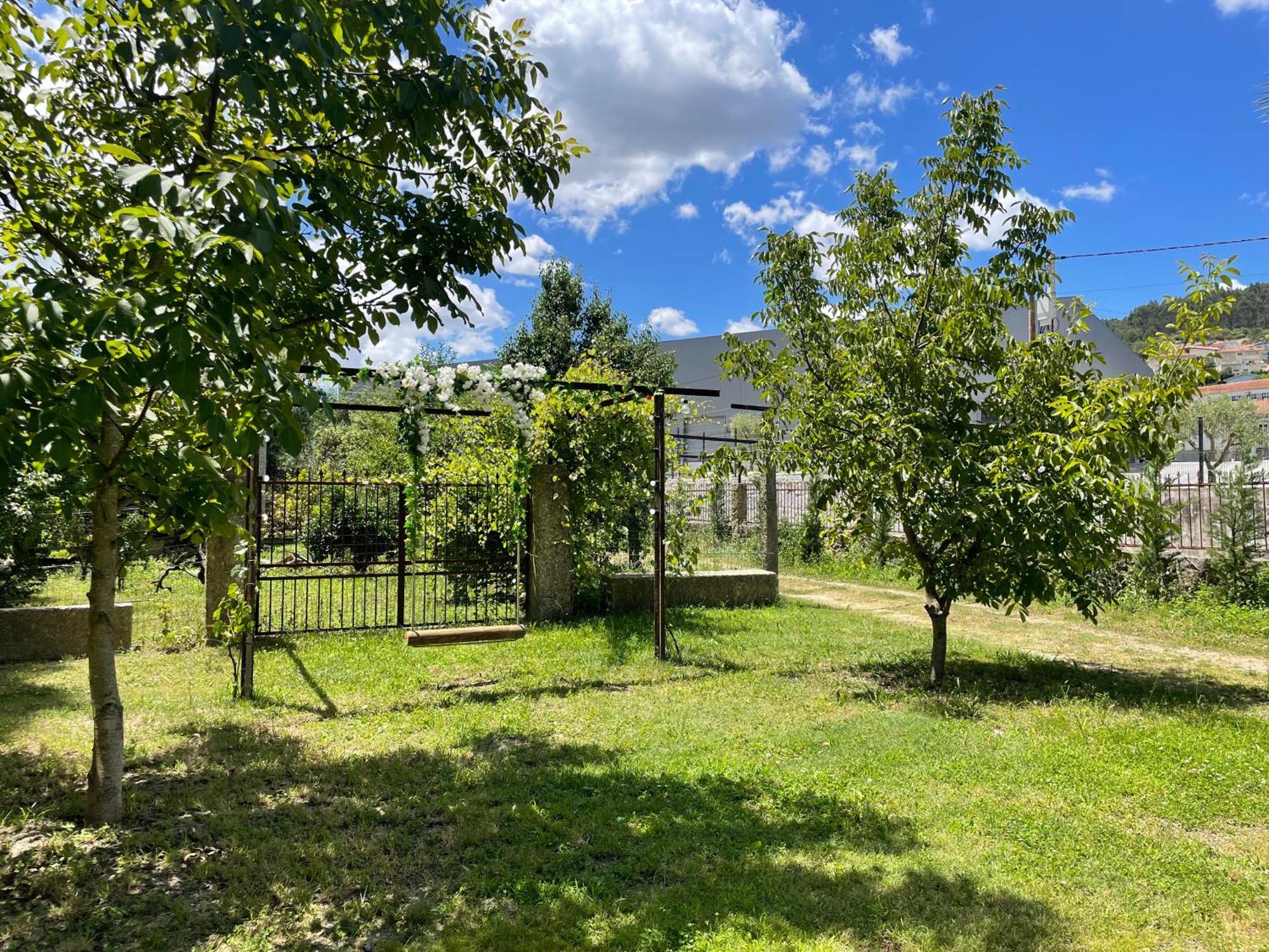 Duas Quintas Areal Guimarães Exteriör bild